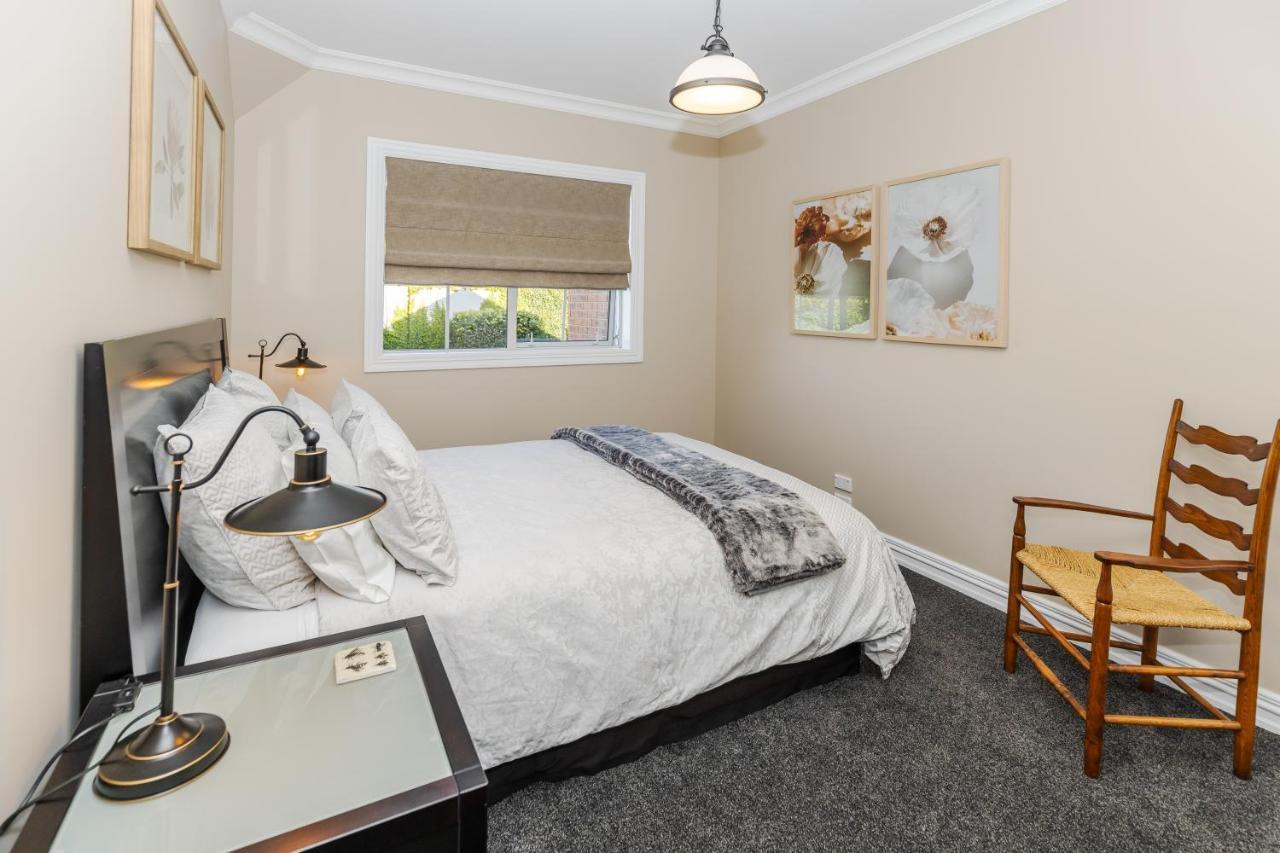 Sweet Magnolia 1 Or 2 Bedroom Suite St Kilda Cambridge With Complimentary Continental Breakfast 外观 照片